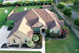 407 Creekside Dr, Salado, TX 76571 - Photo 2