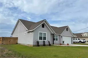 110 Hiram Cook, Blanco, TX 78606 - Photo 1