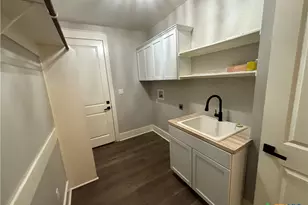 110 Hiram Cook, Blanco, TX 78606 - Photo 22