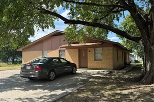 211 Hold St, Killeen, TX 76541 - Photo 2