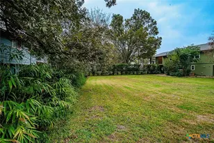 187 Royal George Cir, Mcqueeney, TX 78123 - Photo 1