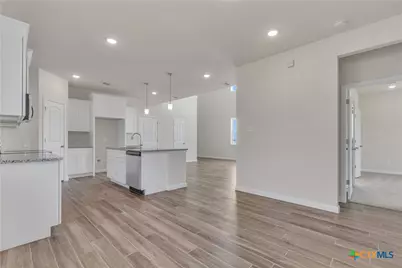 401 Dobson, Killeen, TX 76542 - Photo 12