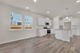 401 Dobson, Killeen, TX 76542 - Photo 10
