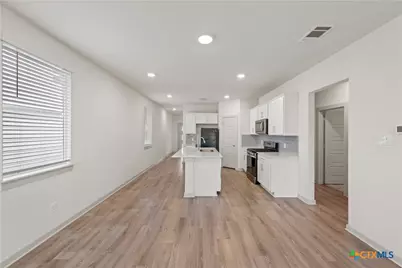 328 Fairfax Avenue, San Marcos, TX 78666 - Photo 8