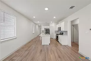 328 Fairfax Ave, San Marcos, TX 78666 - Photo 8