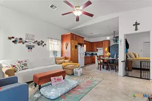 6750 N Lakeview Dr, Salado, TX 76571 - Photo 14
