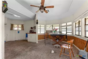 6750 N Lakeview Dr, Salado, TX 76571 - Photo 24