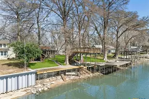 1307 Terminal Loop Rd, Mcqueeney, TX 78123 - Photo 1