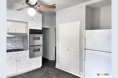 420 Willow Avenue #A, New Braunfels, TX 78130 - Photo 6