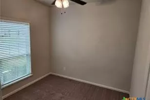 625 Gingham Trl, Troy, TX 76579 - Photo 2