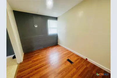 217 E Schulz Street, Marion, TX 78124 - Photo 10
