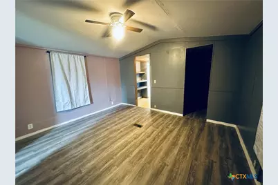 217 E Schulz Street, Marion, TX 78124 - Photo 12