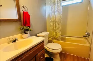 217 E Schulz St, Marion, TX 78124 - Photo 16