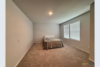 404 Jean Street, Seguin, TX 78155 - Photo 10