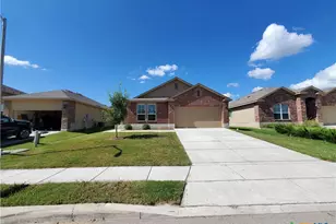 1536 Gateshead Dr, Seguin, TX 78155 - Photo 2