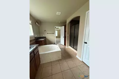 704 Brooklyn Kay Drive, Killeen, TX 76542 - Photo 8