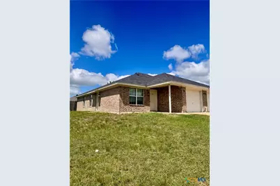404 W St John Avenue #A, Nolanville, TX 76559 - Photo 2