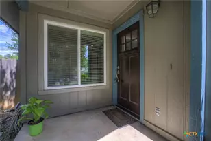 1905 Castle Gate Cir, San Marcos, TX 78666 - Photo 2