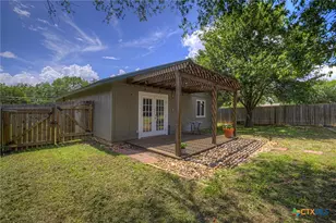 1905 Castle Gate Cir, San Marcos, TX 78666 - Photo 32