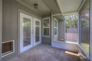 1905 Castle Gate Cir, San Marcos, TX 78666 - Photo 24