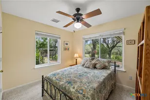 300 Bluff Rd, Spicewood, TX 78669 - Photo 28