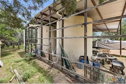 300 Bluff Road, Spicewood, TX 78669 - Photo 16