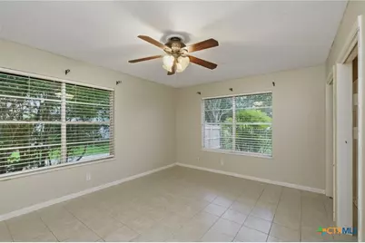 208 N Cedar Street, Buda, TX 78610 - Photo 10