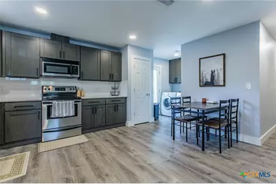 615 E 9th Avenue, Belton, TX 76513 - Photo 6