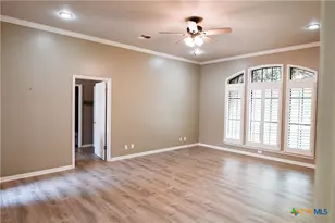 406 Woodway Dr, Victoria, TX 77904 - Photo 12