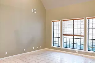 406 Woodway Dr, Victoria, TX 77904 - Photo 10