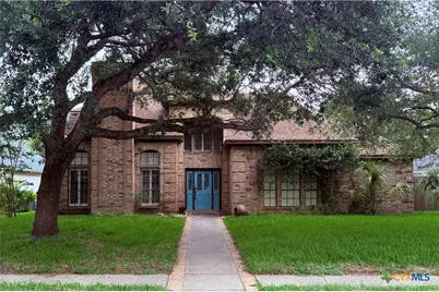 406 Woodway Drive, Victoria, TX 77904 - Photo 1