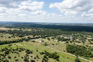 2966 County Rd 3430, Lampasas, TX 76550 - Photo 4