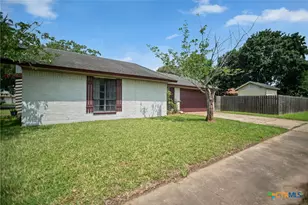 102 Sagemont Ave, Victoria, TX 77904 - Photo 4
