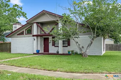 102 Sagemont Avenue, Victoria, TX 77904 - Photo 2
