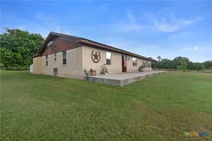 963 Fm 580, Lampasas, TX 76550 - Photo 8