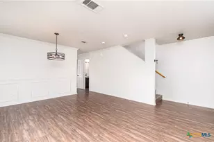 5404 Southern Crossing Dr, Temple, TX 76502 - Photo 2