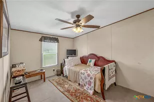 1340 Co Rd 344, Gonzales, TX 78629 - Photo 26