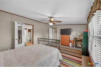 1340 County Road 344, Gonzales, TX 78629 - Photo 20