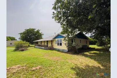 322 Hcr 2320, Abbott, TX 76621 - Photo 2