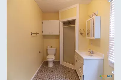 959 Lee Street, New Braunfels, TX 78130 - Photo 8