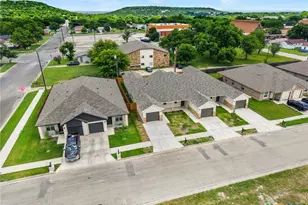 410 W Avenue C, Copperas Cove, TX 76522 - Photo 36