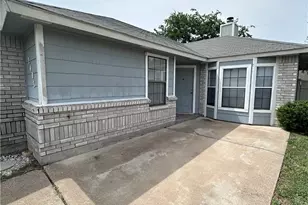 2407 Woodlands Dr, Killeen, TX 76549 - Photo 2