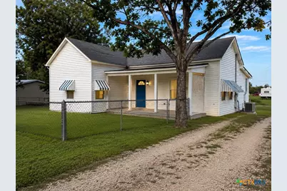 312 Willow Avenue, Luling, TX 78648 - Photo 2