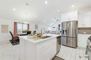 316 Windstar Rd, Liberty Hill, TX 78642 - Photo 6