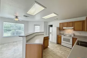 2051 Club Crossing, New Braunfels, TX 78130 - Photo 8