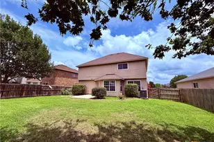2051 Club Crossing, New Braunfels, TX 78130 - Photo 30