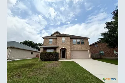 2051 Club Crossing, New Braunfels, TX 78130 - Photo 2