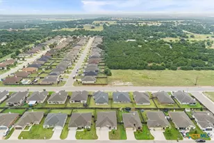 3228 James Ridge Dr, Belton, TX 76513 - Photo 38