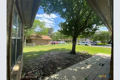 570 Beverly Lane, New Braunfels, TX 78130 - Photo 2