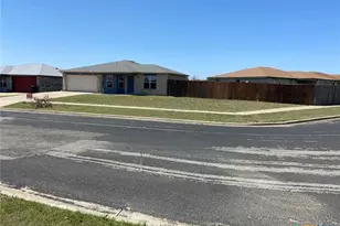 4102 Waterproof Dr, Killeen, TX 76549 - Photo 4